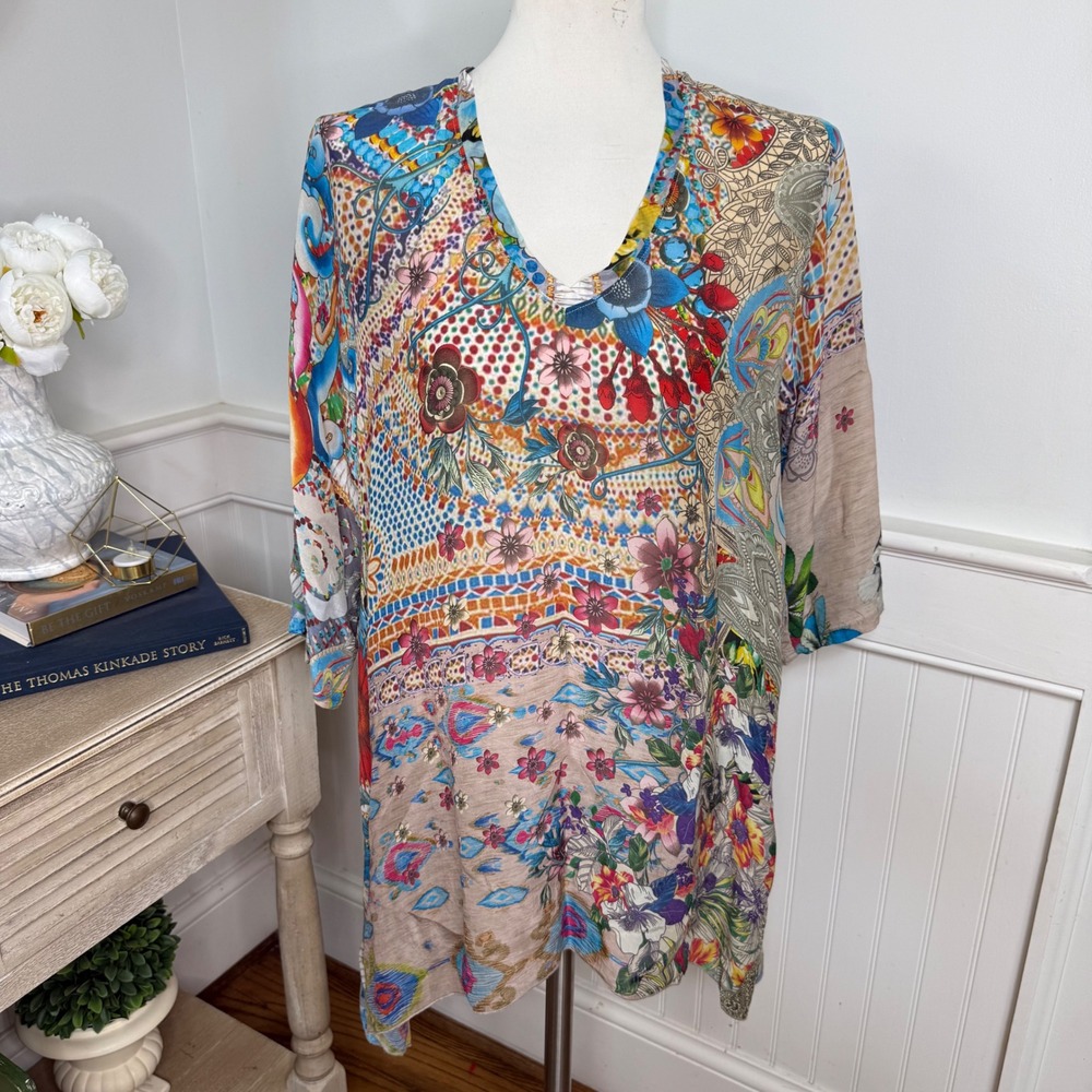 Johnny Was Womens Multicolor Floral Patchwork Cupra Rayon V-Neck Tunic Top M